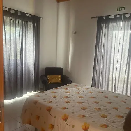 펜션 A Quinta Flores: Casa Do Corvo 산타 크루즈 다스 플로레스