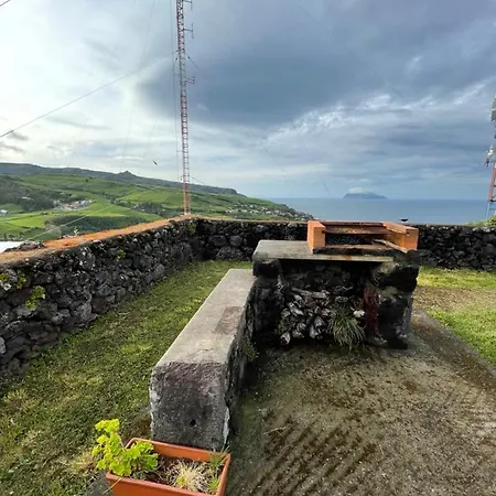 A Quinta Flores: Casa Do Corvo * Santa Cruz das Flores